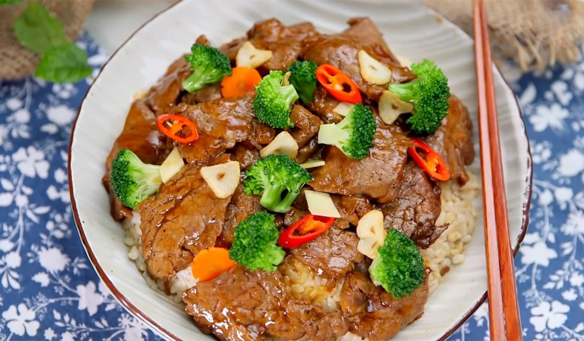 cac-mon-an-tu-thit-bo-bo-xao-lan-png bo-xao-lan