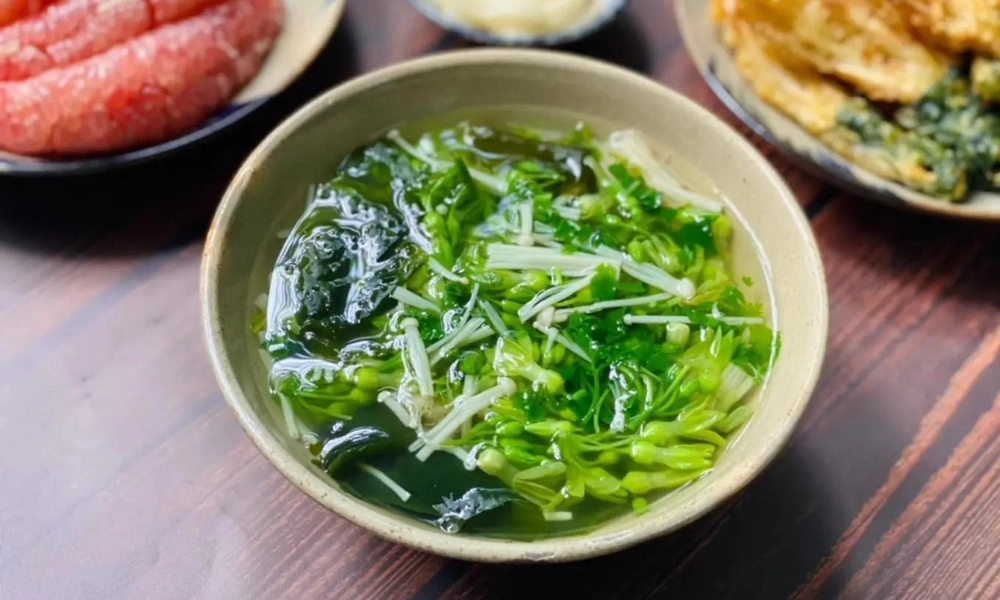 mon-chay-nuoc-1 Tổng hợp các món chay nước thanh đạm, dễ làm cho ngày hè Khám phá danh sách các món chay nước ngon miệng, giải nhiệt và dễ thực hiện tại nhà, phù hợp cho thực đơn chay hàng ngày.