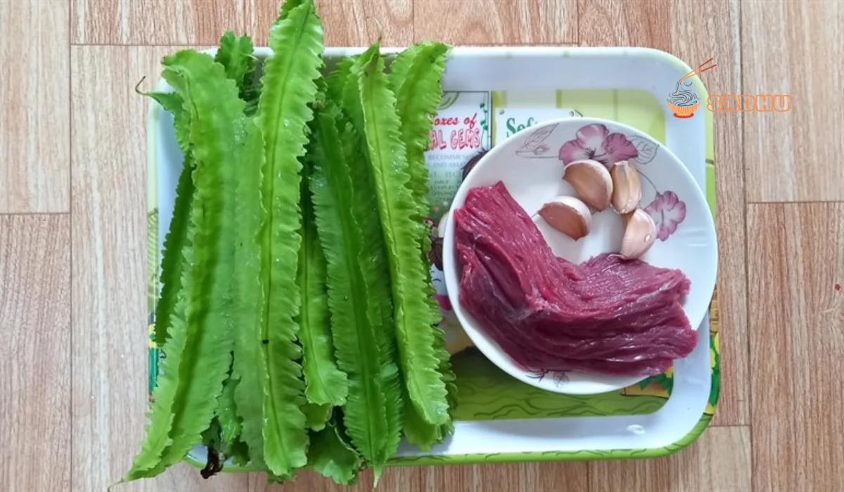 nguyen-lieu-lam-mon-dau-rong-xao-chung-thit-bo-png nguyên liệu làm món đậu rồng xào chung thịt bò