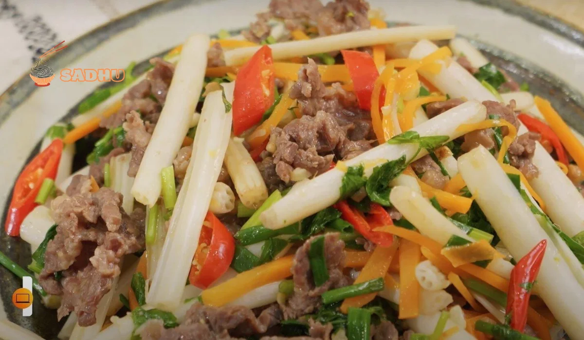 thanh-pham-mon-ngo-sen-xao-thit-bo-png thành phẩm món ngó sen xào thịt bò