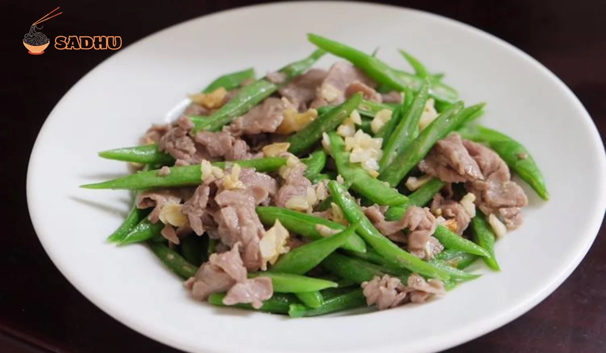 thanh-pham-mon-thit-bo-xao-chung-dau-co-ve-png thành phẩm món thịt bò xào chung đậu cô ve