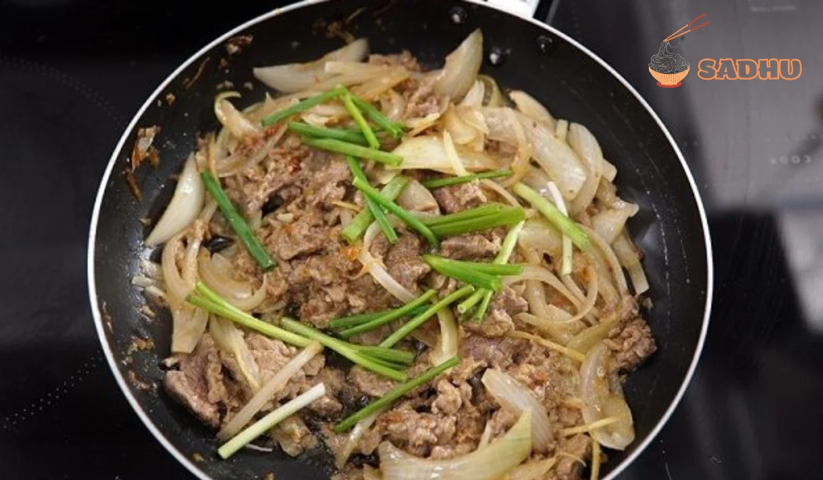 thanh-pham-mon-thit-bo-xao-hanh-tay-png Thành phẩm món thịt bò xào hành tây
