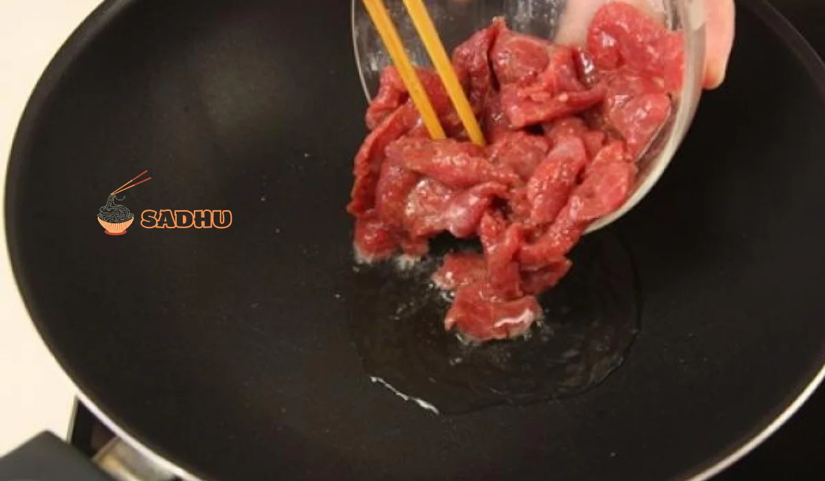 xao-thit-bo-ket-hop-voi-gia-png xào thịt bò kết hợp với giá