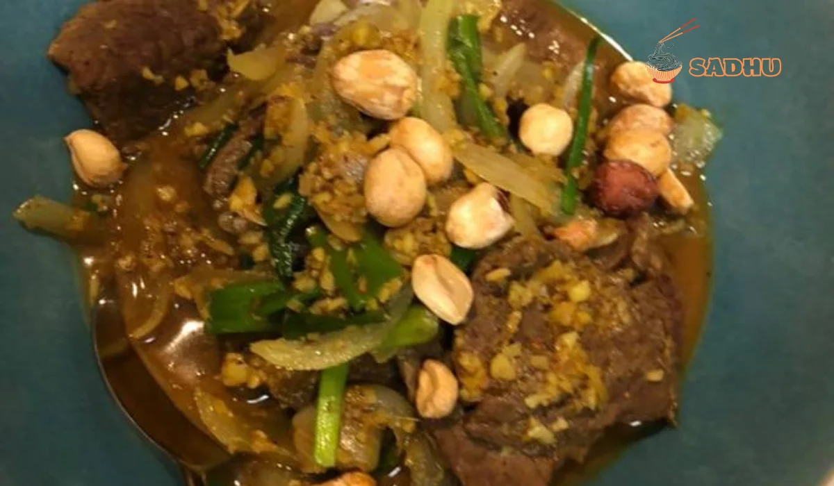 xao-thit-bo-lan-hap-dan-cho-bua-com-gia-dinh-png xào thịt bò lăn hấp dẫn cho bữa cơm gia đình